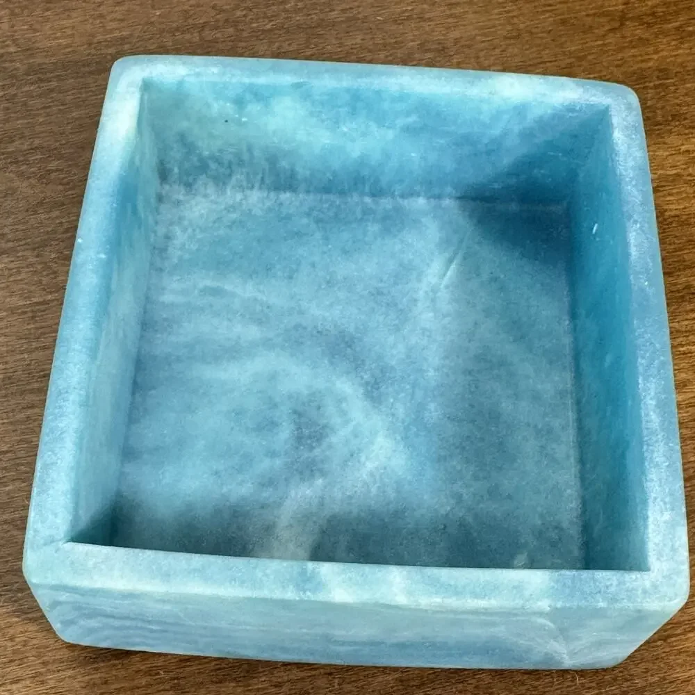Vintage Robert Nerrin Design Gifts Intern'l Inc. Blue Floral Trinket Box USA